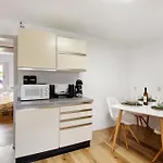 Mb Homes Beuren Nyaraló *